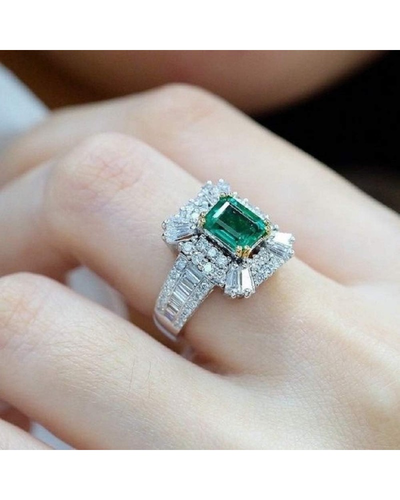 Luxury Jewelry 925 Sterling Silver Emerald Ring Shiny Complete CZ Diamond Ring Cubic Exquisite Cut CZ Diamond Female Ring Ann...